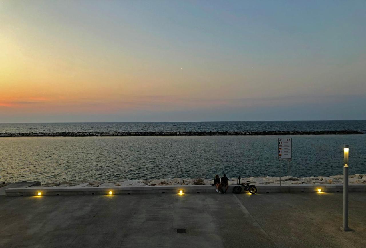 Sunny Beach باري المظهر الخارجي الصورة